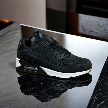 CUBICS Max Air 90 Trainers - Black